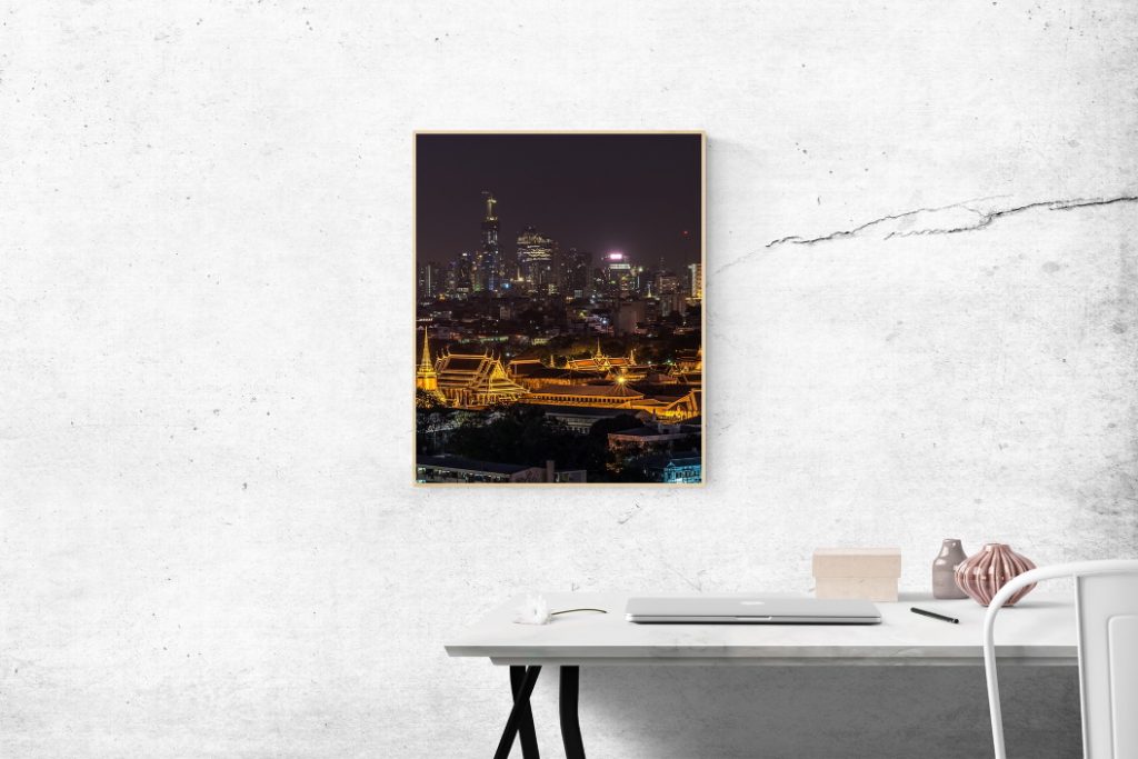 Picture of cityscape on the wall